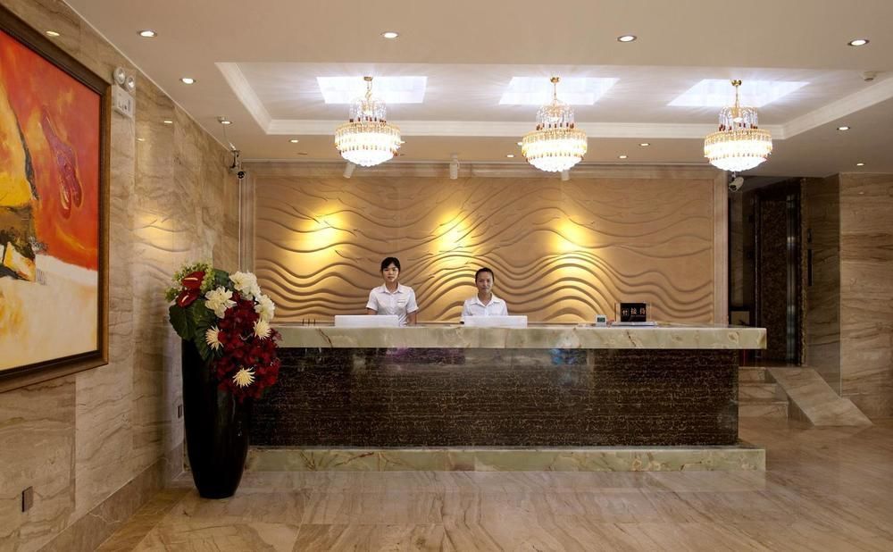 Yuwei Business Hotel Гуйлинь Экстерьер фото